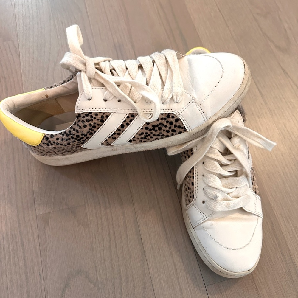 Dolce Vita animal print sneaker